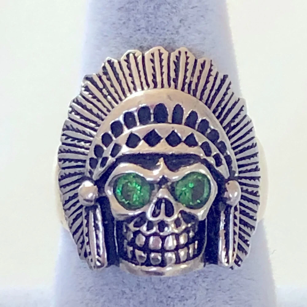 925 silver biker chief skull ring green cz eyes